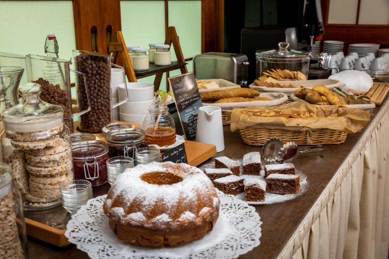 Hotel Abacie & Wellness Valašské Meziříčí Eksteriør bilde